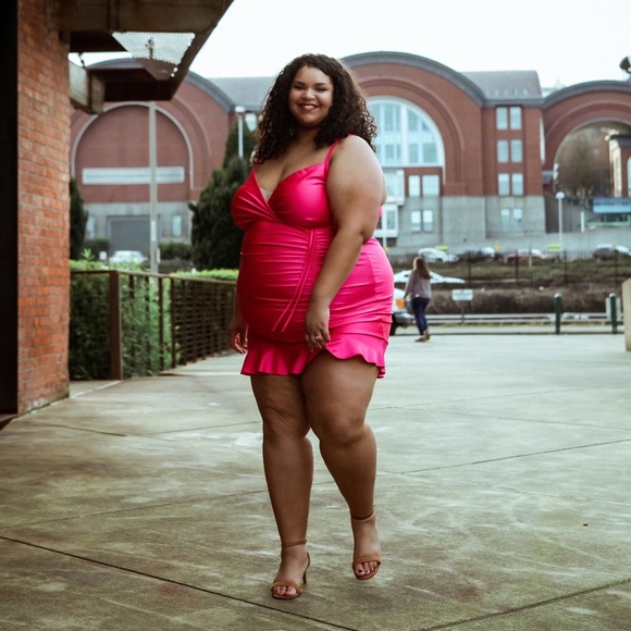 CurvySense Dresses & Skirts - Pink mini dress